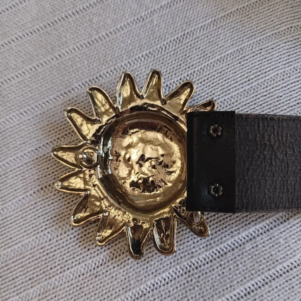 Rare Vtg 90 Moschino O Cocco Sun Face Leather Belt Redwall Italy Fair Wimsigoth
